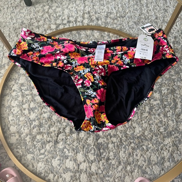 NWT Plus Size Bikini Lot of 8, Time and Tru (Walmart), 1X, 2X, and 3X! - Picture 3 of 17